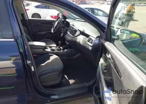 2016 Kia Sorento 2.4L Lx из США, поврежденный, VIN 5XYPG4A30GG182944